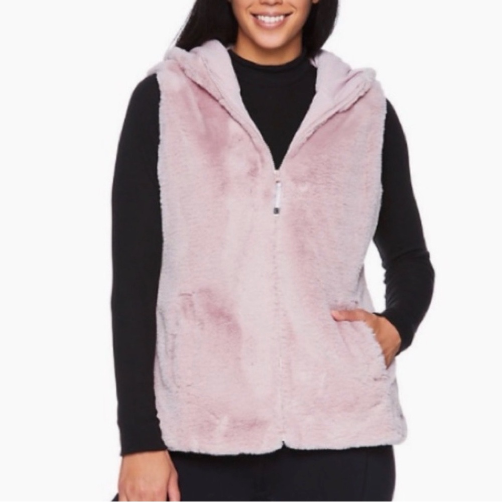NWT Women's Pink Faux Fur Vest Size Large